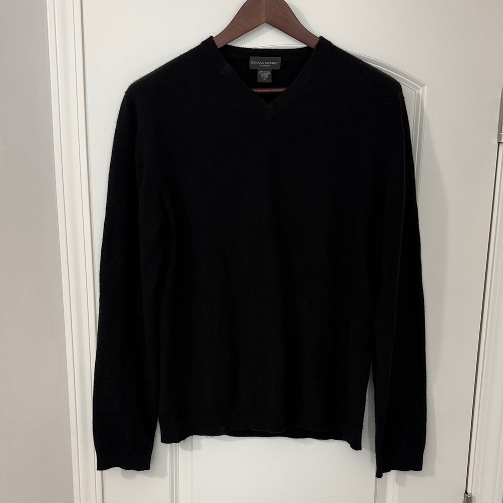 Banana Republic Men's Dark V-Neck cashmere Sweater